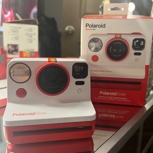 Polaroid Originals Now Viewfinder i-Type Instant Camera (Red)